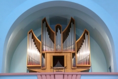 Empore mit Orgel